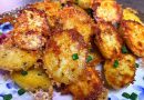 Parmesaniga krõbedad ahjukartulid