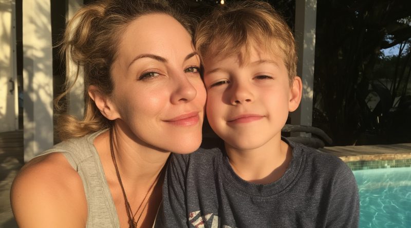 Isa lõi mind oma elust välja kasupoja tõttu, kes «polnud tegelikult minu oma», kuid neli aastat hiljem puhkes nutma, kui mu poeg temaga poes rääkima hakkas… Isa lõi mind oma elust välja kasupoja tõttu, kes «polnud tegelikult minu oma», kuid neli aastat hiljem puhkes nutma, kui mu poeg temaga poes rääkima hakkas…