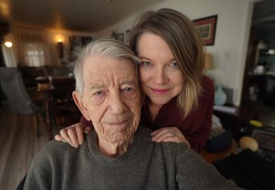 Minu kasuisa kasvatas mind oma lapsena pärast seda, kui mu ema lahkus, ja tema matustel sain teada tõe, mida minu eest aastaid varjati… Minu kasuisa kasvatas mind oma lapsena pärast seda, kui mu ema lahkus, ja tema matustel sain teada tõe, mida minu eest aastaid varjati…