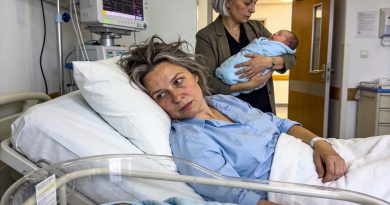 Ma varjasin oma ämmalt, et töötan kohtunikuna. Ja päeval, kui ta otsustas, et võtab minult mu lapsed ära, tuli tõde välja viisil, mida ta kõige vähem ootas… Ma varjasin oma ämmalt, et töötan kohtunikuna. Ja päeval, kui ta otsustas, et võtab minult mu lapsed ära, tuli tõde välja viisil, mida ta kõige vähem ootas…