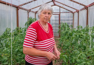 Ämm tuli meie dušikabiini järele… aga ma tegin sellise stseeni, et tal hakkas häbist nägu punetama…