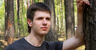 Kujutasin alati ette oma poega kõrval kena tüdrukuga jõukast perest. Aga ta valis Maie — tüdruku maalt, kes muutis minu arusaama õnnest Kujutasin alati ette oma poega kõrval kena tüdrukuga jõukast perest. Aga ta valis Maie — tüdruku maalt, kes muutis minu arusaama õnnest