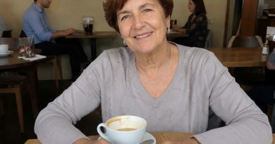 Kogu elu elasin teiste jaoks. 75-aastaselt otsustasin elada enda jaoks. Lapsed ütlesid, et see on isekus. Mina ütlesin, et parem hilja kui mitte kunagi