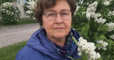 Tütar helistas ja palus reedel lastelastega kodus olla. Ütlesin ei. Esimest korda viie aasta jooksul. Panin toru ära ja ei teadnud — kas nutta või rõõmustada… Tütar helistas ja palus reedel lastelastega kodus olla. Ütlesin ei. Esimest korda viie aasta jooksul. Panin toru ära ja ei teadnud — kas nutta või rõõmustada…