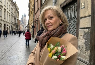 Rääkisin salaja tütrele, et olen kohanud oma unistuste mehe. Ta ütles, et minu vanuses on armastusele mõtlemine juba häbiväärne. Ma vaikisin. Aga seest jäi mulle kohutav haav… Rääkisin salaja tütrele, et olen kohanud oma unistuste mehe. Ta ütles, et minu vanuses on armastusele mõtlemine juba häbiväärne. Ma vaikisin. Aga seest jäi mulle kohutav haav…
