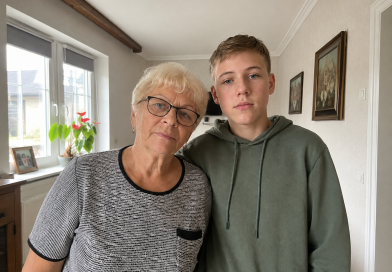 Eile läksin tütre juurde ette teatamata ja kuulsin, kuidas ta sõimas mu lapselast halva hinde pärast samade sõnadega, millega mina kunagi teda sõimasin. Ja pidin vestlusse sekkuma Eile läksin tütre juurde ette teatamata ja kuulsin, kuidas ta sõimas mu lapselast halva hinde pärast samade sõnadega, millega mina kunagi teda sõimasin. Ja pidin vestlusse sekkuma