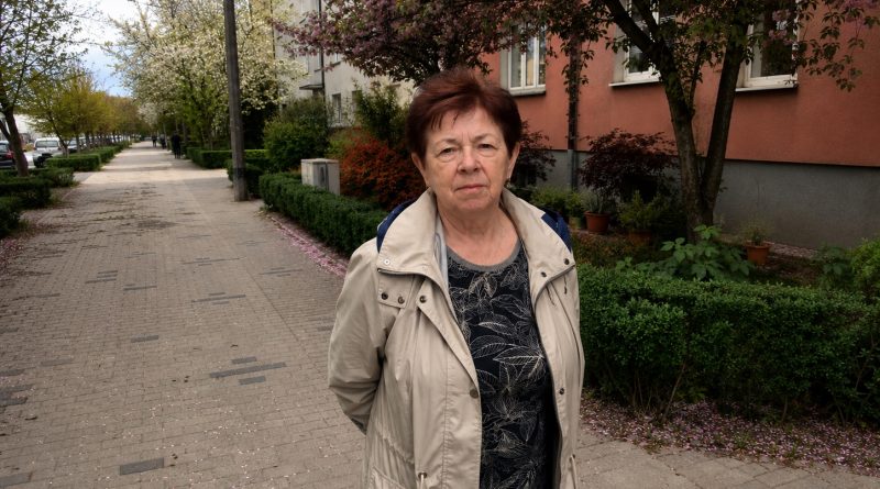 Juba kolm aastat kannan iga kuu pojanaisele üle 200 eurot Mia lisaks võimlemistrennide eest. Aprillis küsisin Mialt, kuidas tal võimlemisega läheb. Ta vastas, et ta ei ole kunagi mingis võimlemistrennis käinud