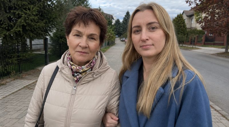 Kasvatasin võõra tüdruku üles nagu oma, kuigi kõik ütlesid: «Võõras veri näitab varem või hiljem oma palet.» Kakskümmend aastat hiljem tegi just tema seda, mida mu pärisendid lapsed ei suutnud… Kasvatasin võõra tüdruku üles nagu oma, kuigi kõik ütlesid: «Võõras veri näitab varem või hiljem oma palet.» Kakskümmend aastat hiljem tegi just tema seda, mida mu pärisendid lapsed ei suutnud…