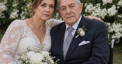 Abiellunin Leonhardiga — 75-aastase paralüüsitud miljonäriga, keda ma hooldasin. Ja samal õhtul sulges ta magamistoa ukse ning ütles: «Tagasiteed enam ei ole. Nüüd räägin sulle, miks ma sinuga tegelikult abiellunin.»