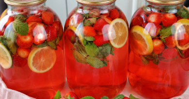 Kompott „Maasika mojito“ purkidesse talveks: hooaja hitt! Kiirustage maasikate järele, aeg ju läheb Kompott „Maasika mojito“ purkidesse talveks: hooaja hitt! Kiirustage maasikate järele, aeg ju läheb