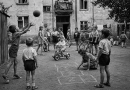 Me kõik oleme ühe tiivaga inglid: artikkel neile, kes sündisid aastatel 1950-1980 Me kõik oleme ühe tiivaga inglid: artikkel neile, kes sündisid aastatel 1950-1980